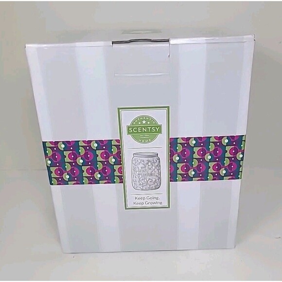Scentsy Keep Going Keep Growing Floral white Wax Warmer Retired consultant New - Picture 1 of 4